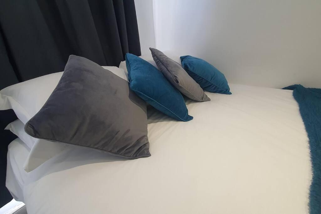 Free Netflix, Large House, Great Price Apartment Cardiff Ngoại thất bức ảnh